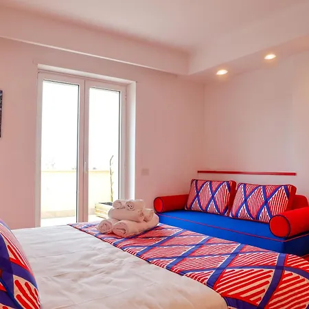 Oda ve Kahvaltı Maison Desy&gio 4*